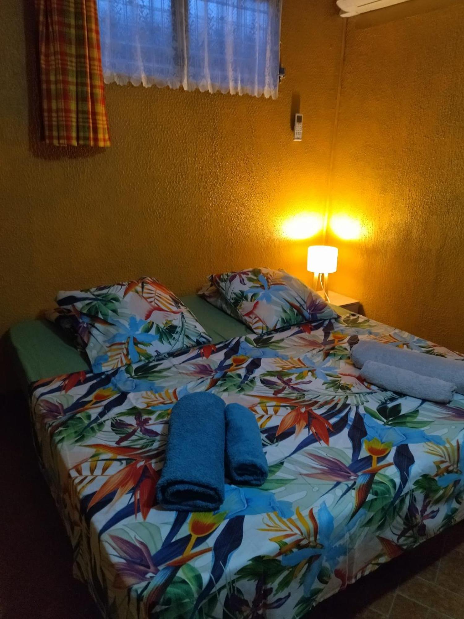 Chez Caroline Apartment Basse-Terre Exterior photo